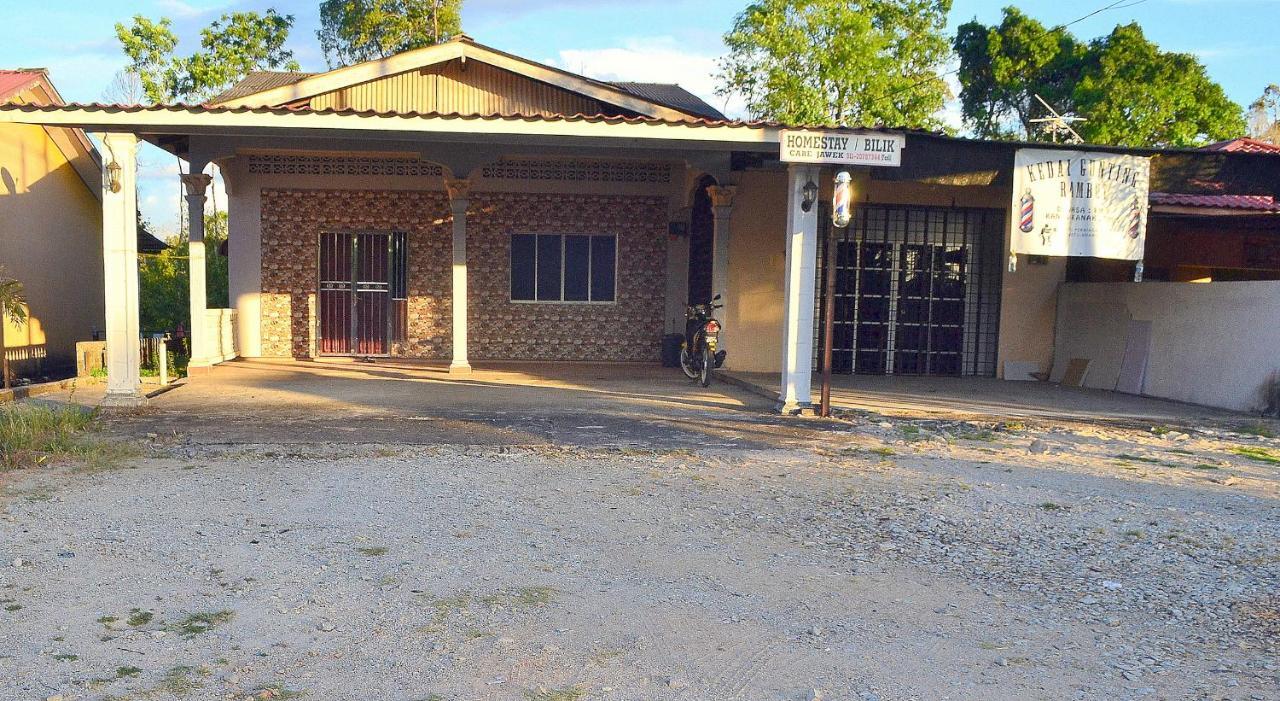 Homestay Jertih Besut Terengganu Zewnętrze zdjęcie